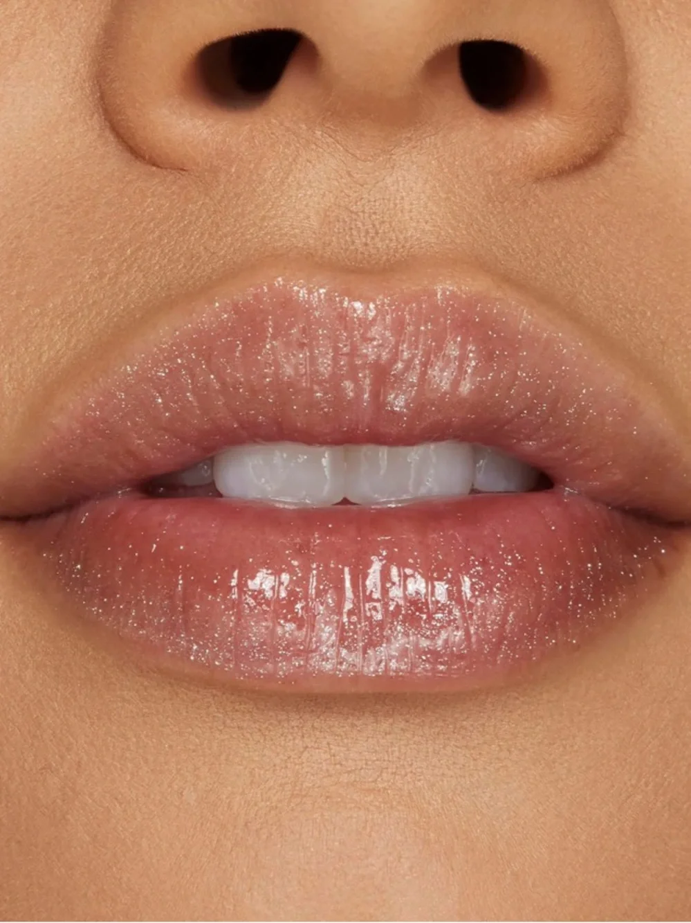 🌻 Kylie Supple Kiss Lip Glaze - She’s Back New